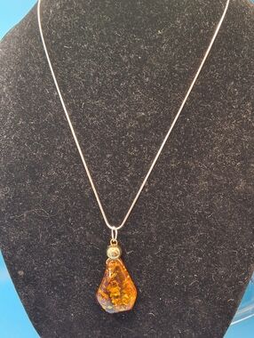 Amber Teardrop Pendant Necklace - Silver Tone